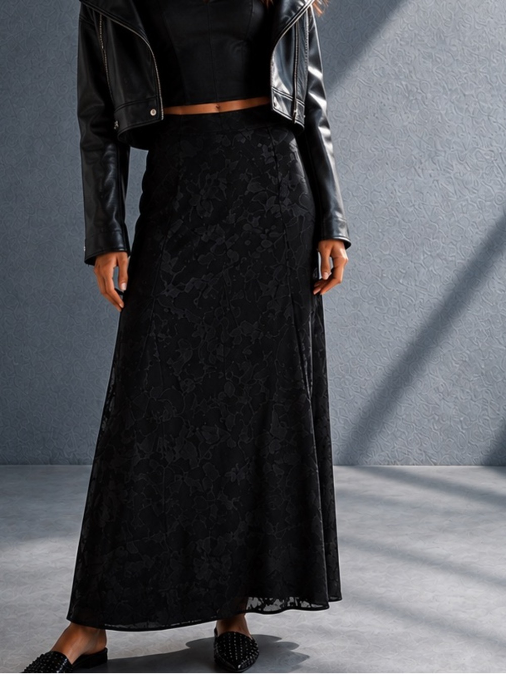 Peppermayo Starlit Black Floral Maxi Skirt Size 8 NWT
